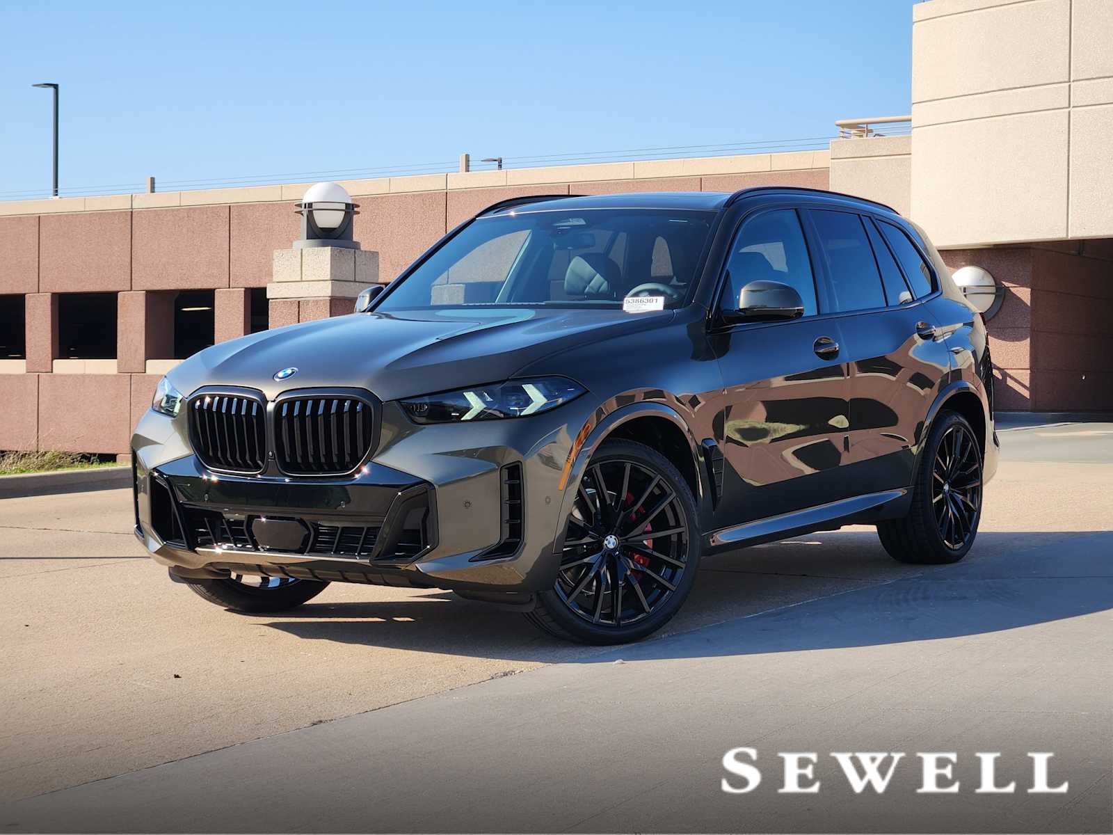 2026 BMW X5 40i's photo