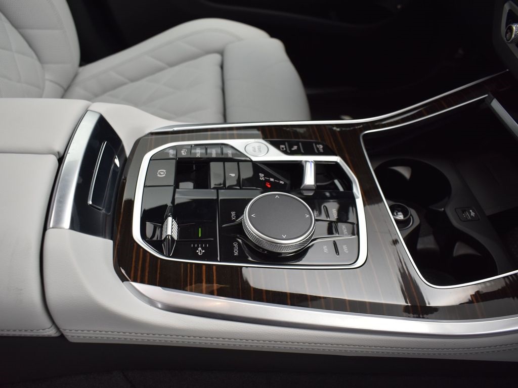 2026 Bmw X5 xDrive50e photo 25