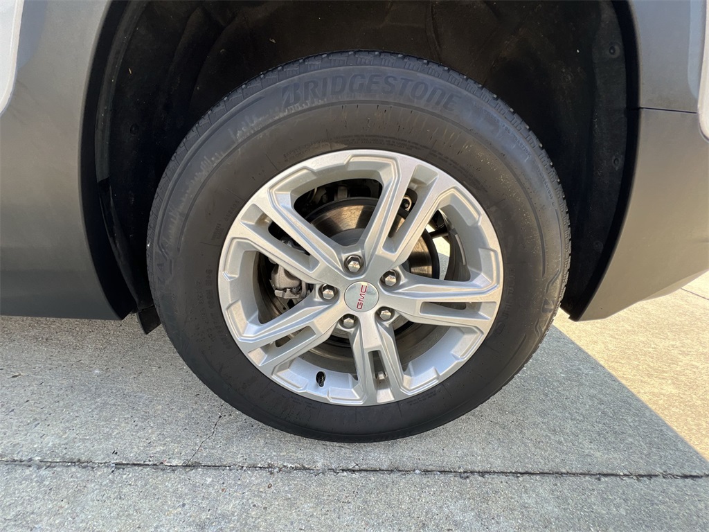2023 Gmc Terrain SLE photo 34