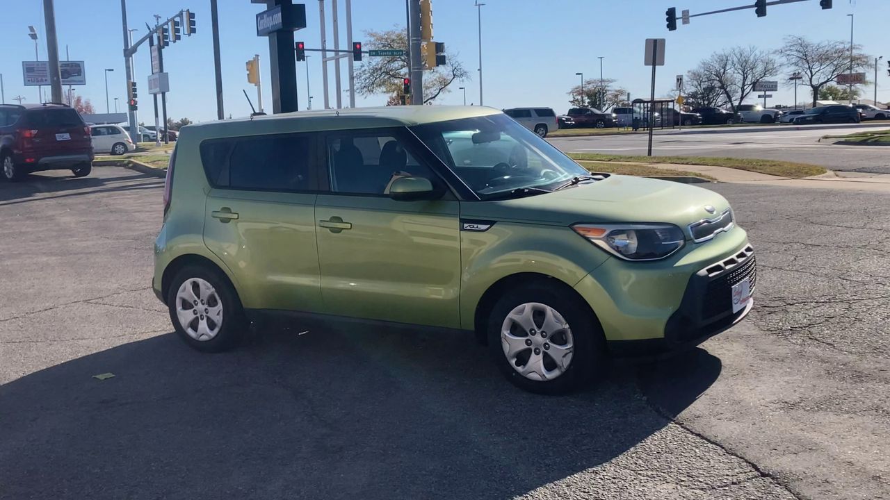 2015 Kia Soul Base photo 2
