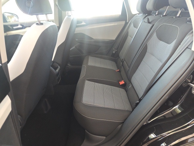 2025 Volkswagen Taos S photo 11