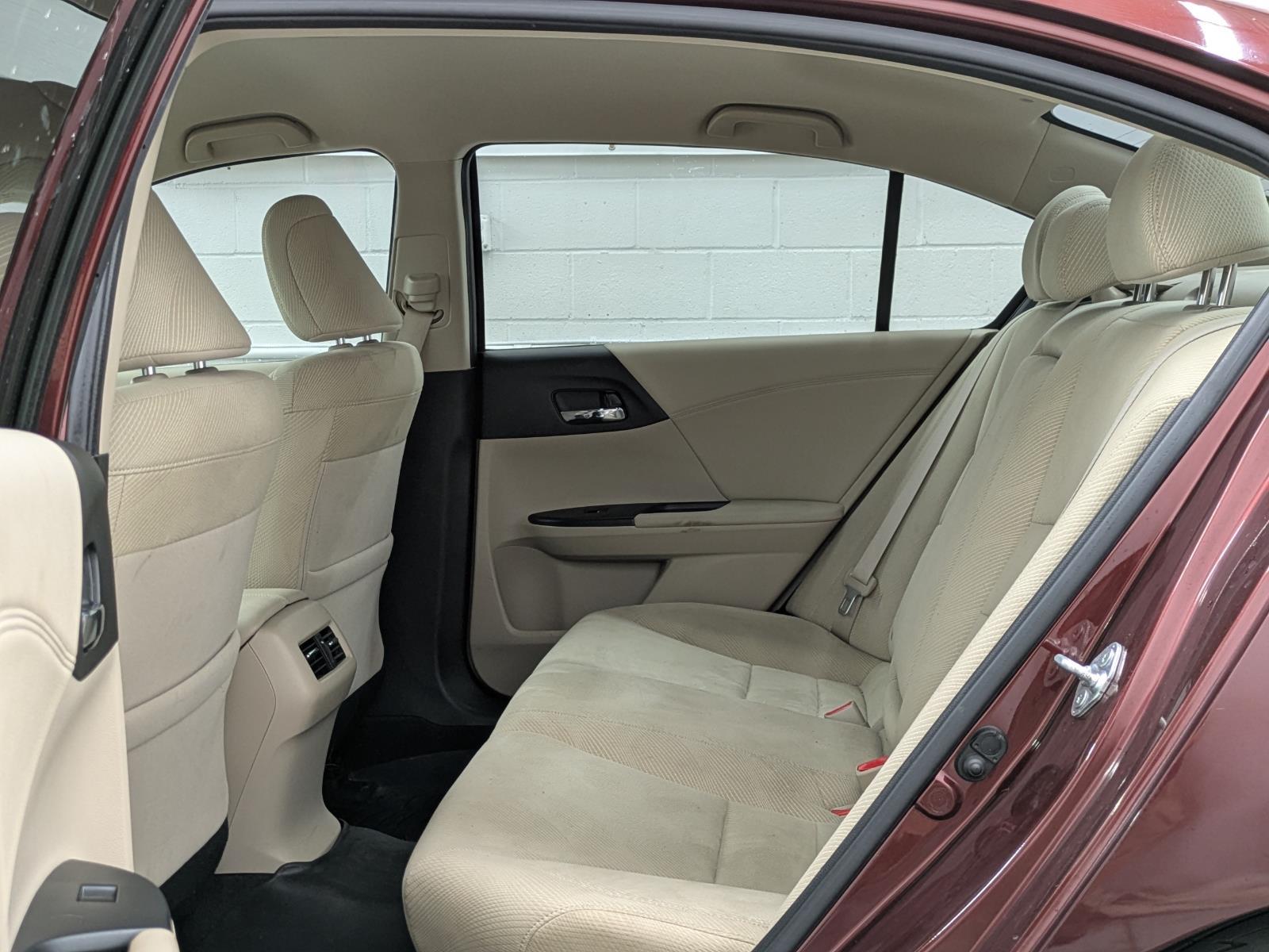 2017 Honda Accord Hybrid photo 10