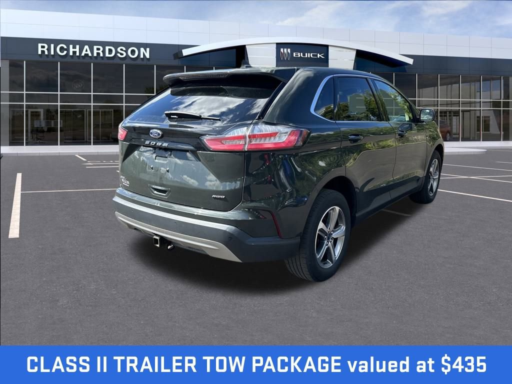 2022 Ford Edge SEL photo 5