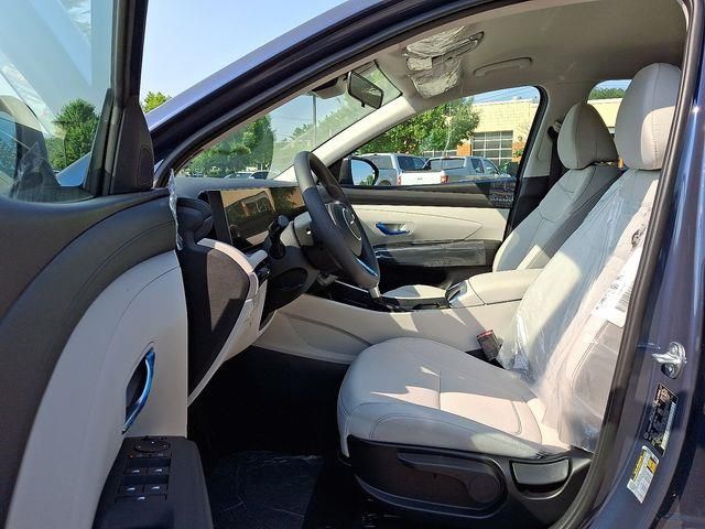 2025 Hyundai Tucson SE photo 7