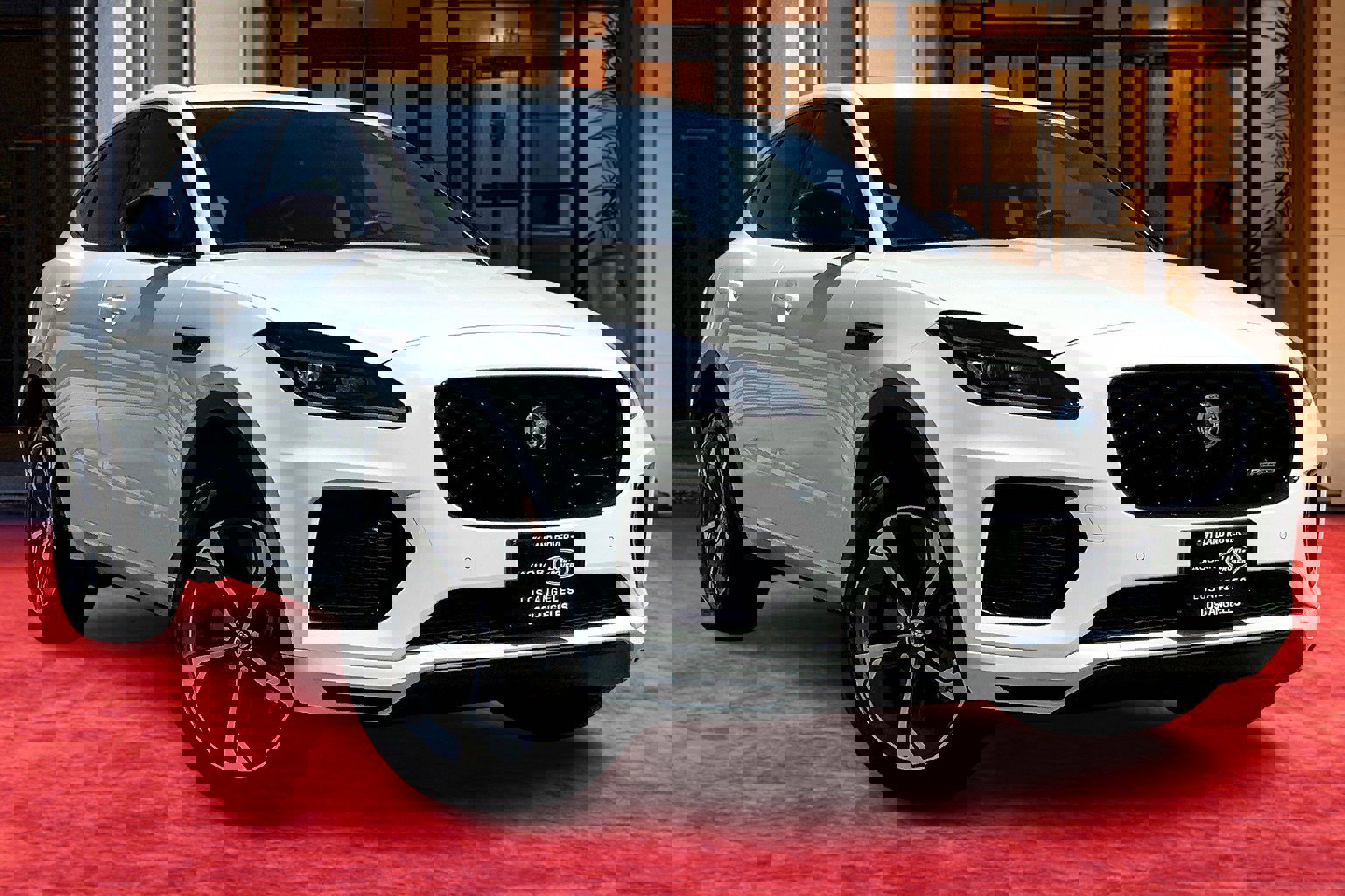2024 Jaguar E-PACE R-Dynamic SE photo 8