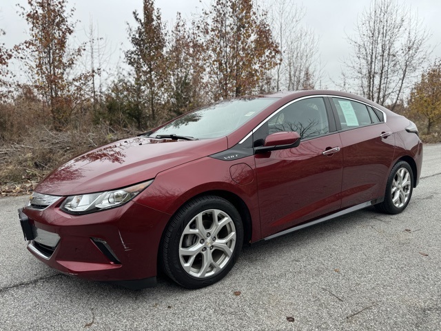 2017 Chevrolet Volt Premier's photo