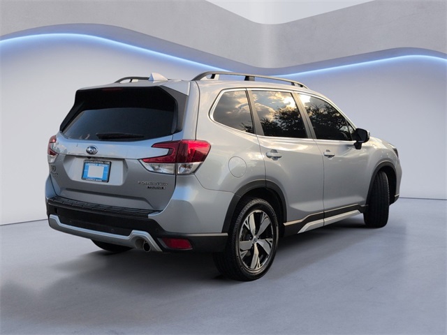2020 Subaru Forester Touring photo 4