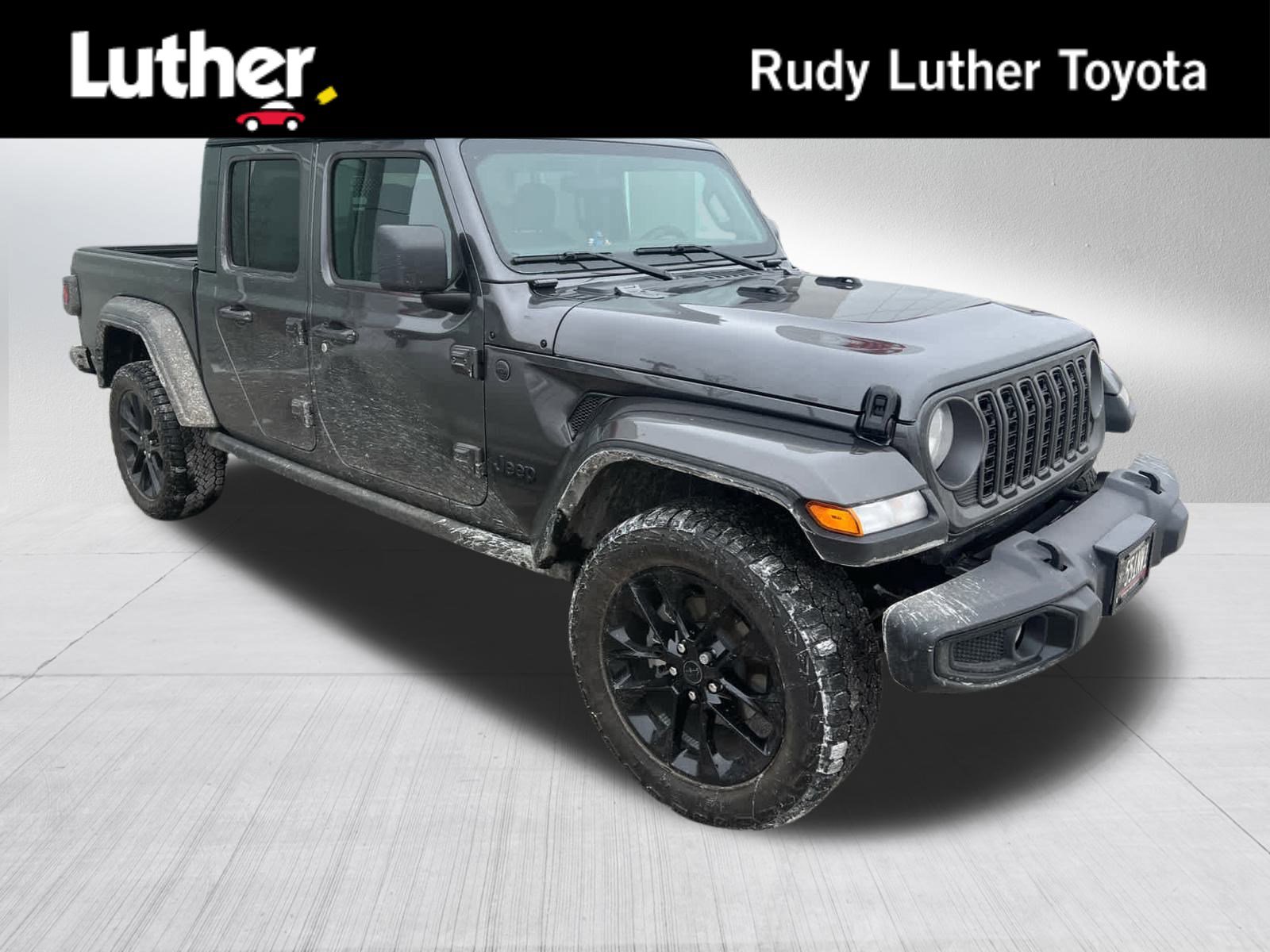 2025 Jeep Gladiator Nighthawk's photo