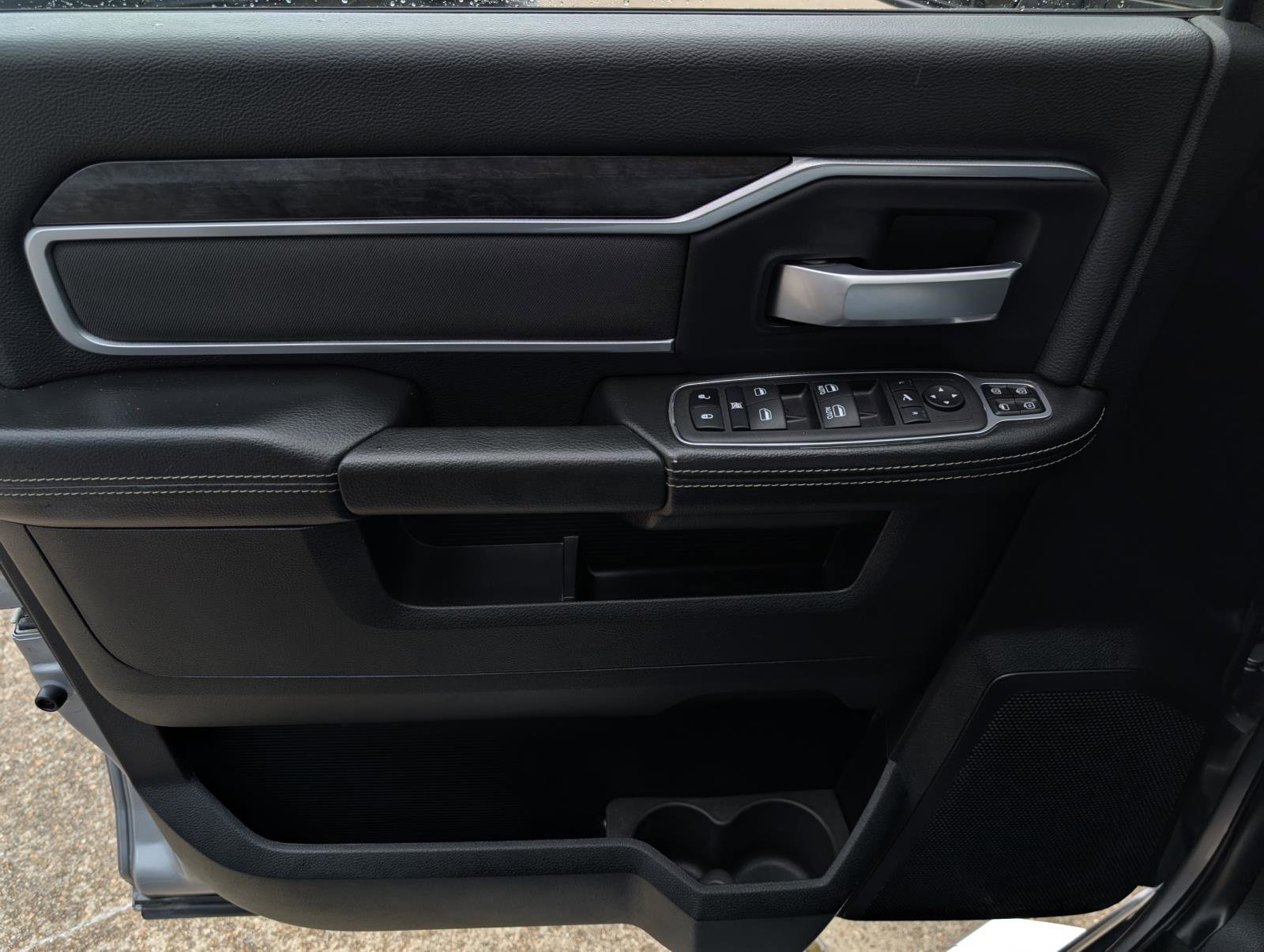 2024 Ram 2500 Big Horn photo 23