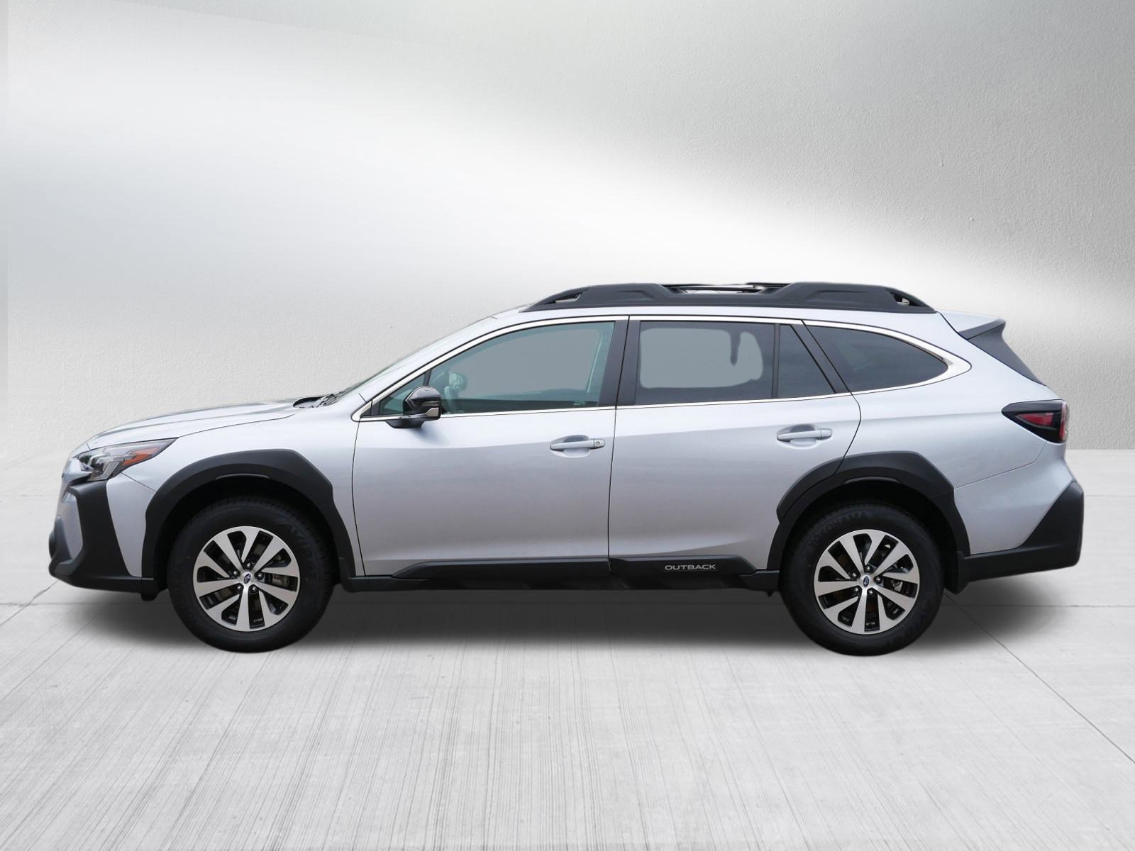 2025 Subaru Outback Premium photo 4