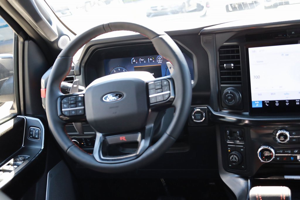 2025 Ford F-150 Raptor photo 19