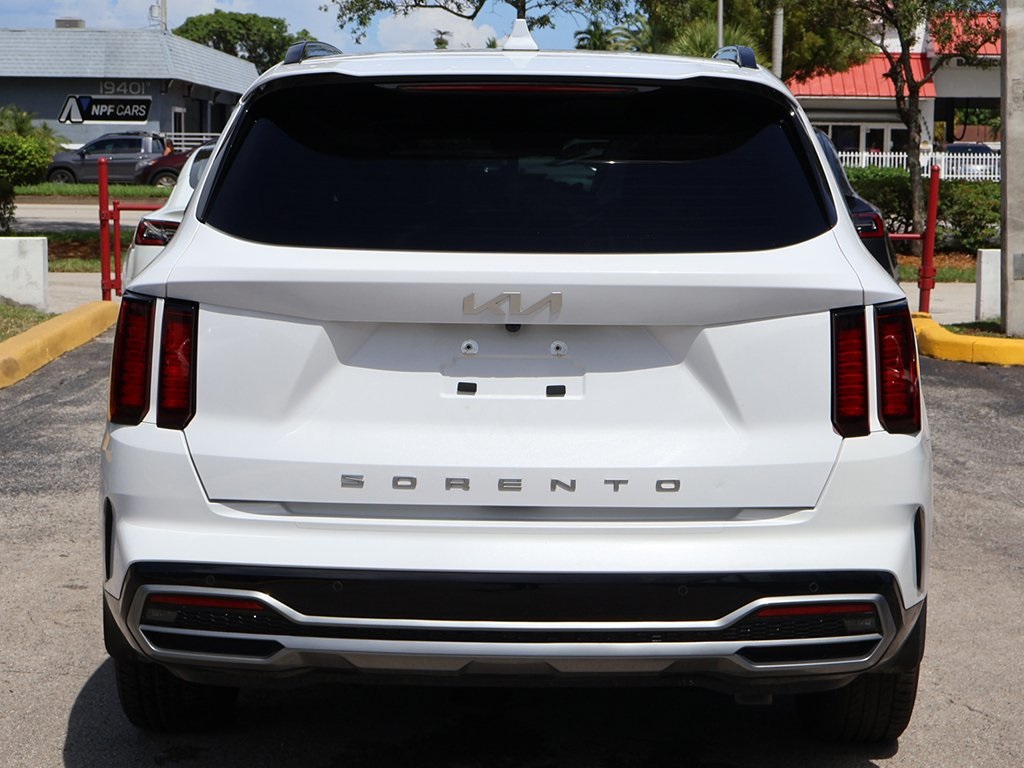 2022 Kia Sorento EX photo 7