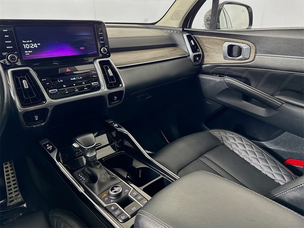 2023 Kia Sorento X-Line SX Prestige photo 9