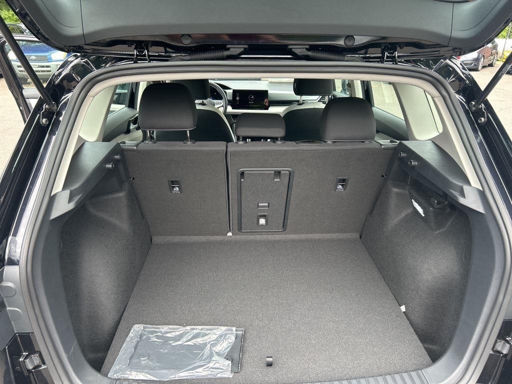 2025 Volkswagen Taos S photo 13