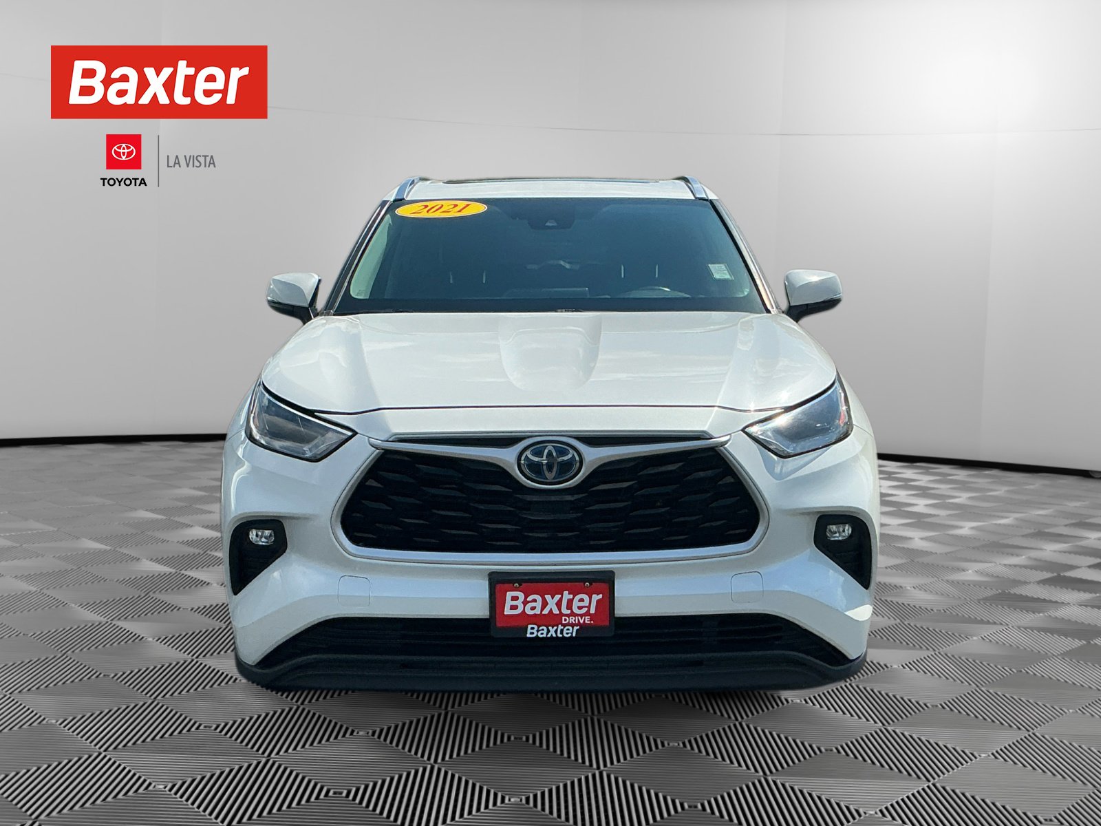 2021 Toyota Highlander Hybrid XLE photo 11