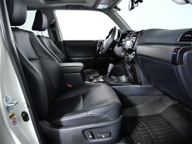 2019 Toyota 4Runner Limited Nightshade Edition photo 9