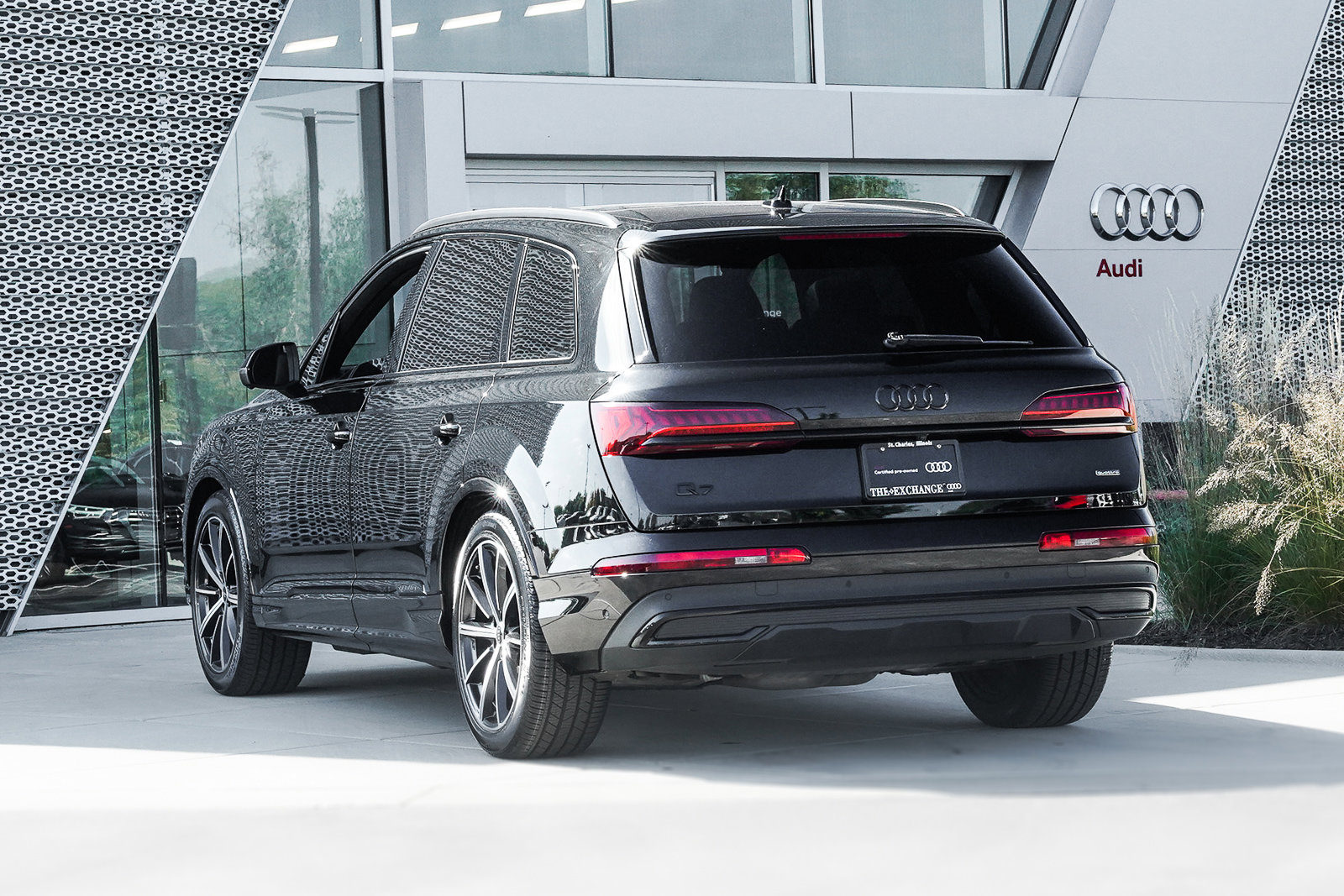 2022 Audi Q7 Prestige photo 4