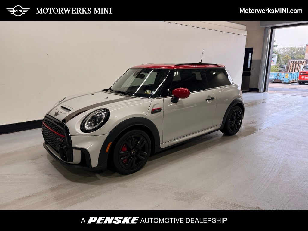 2022 MINI Hardtop 2 Door John Cooper Works's photo