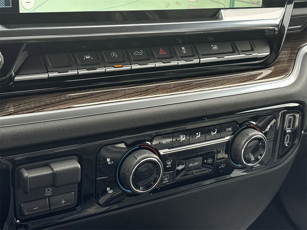 2026 Chevrolet Silverado LT photo 15