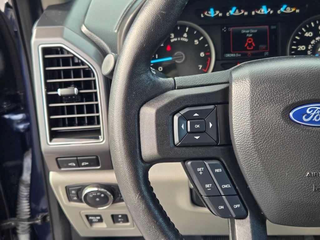 2020 Ford F-150 XLT photo 24