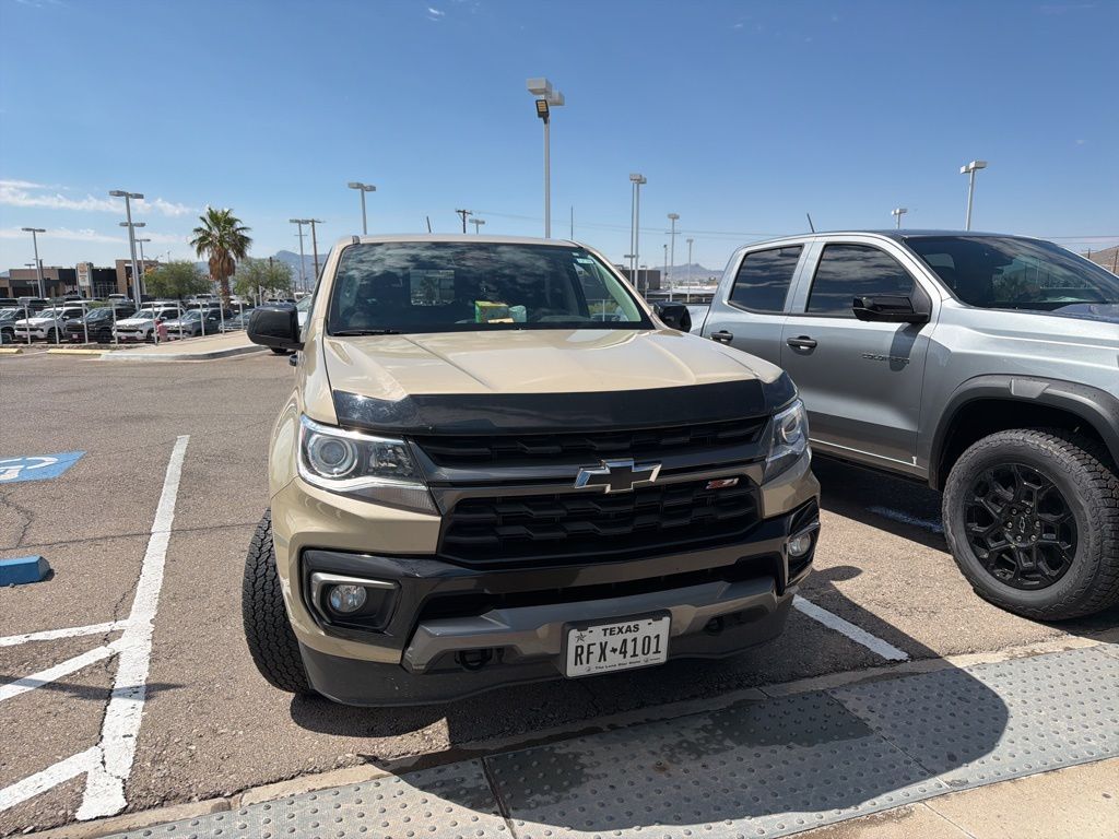 2022 Chevrolet Colorado Z71 photo 3