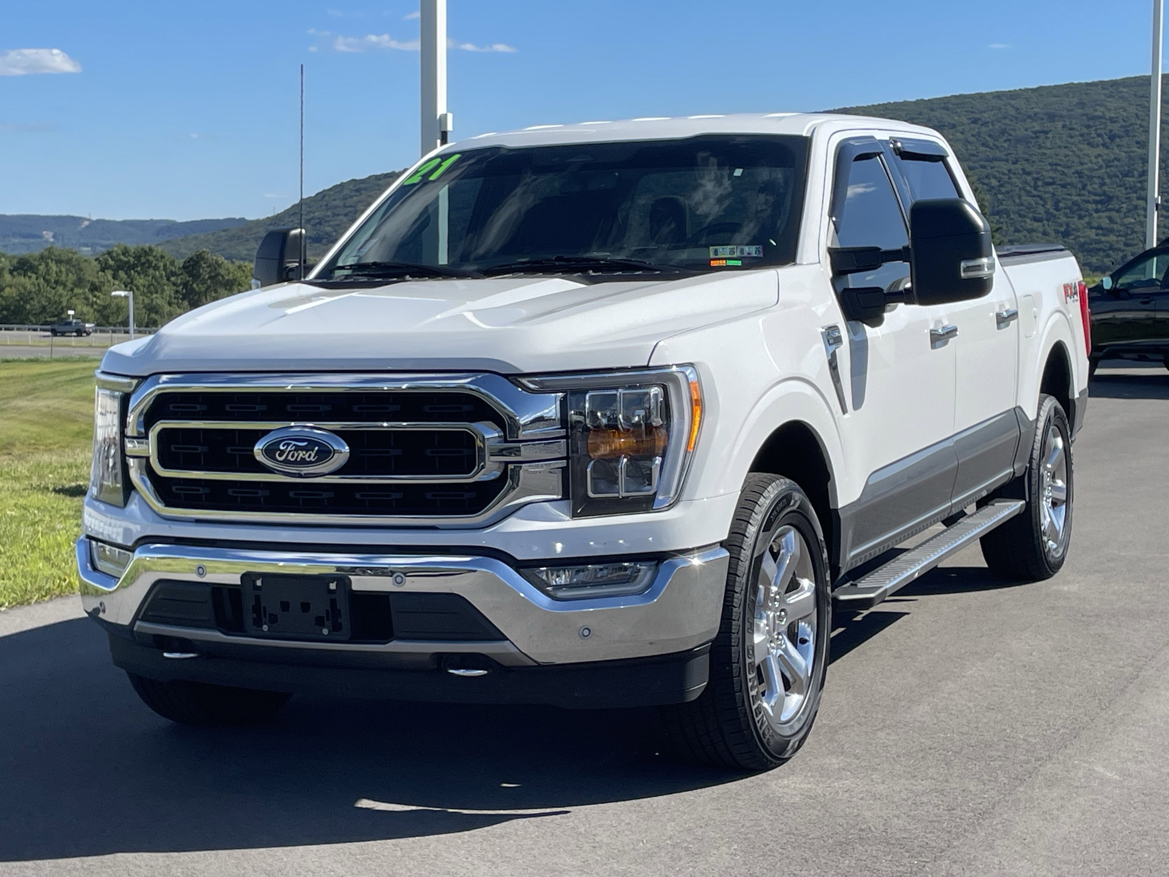2021 Ford F-150 XLT photo 6