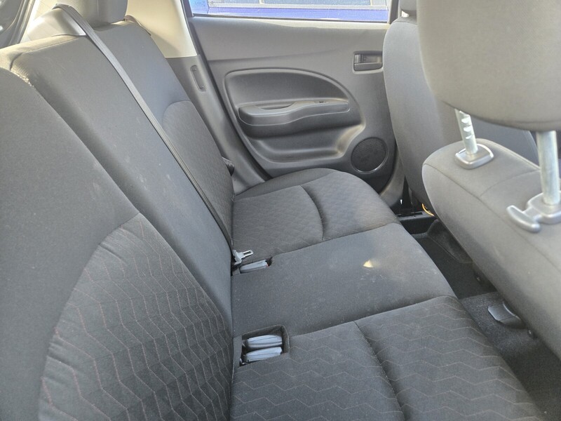 2024 Mitsubishi Mirage ES photo 4