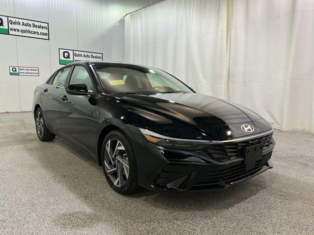 2026 Hyundai Elantra Limited's photo