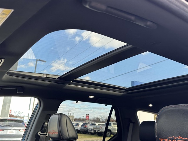 2024 Honda Pilot TrailSport photo 4