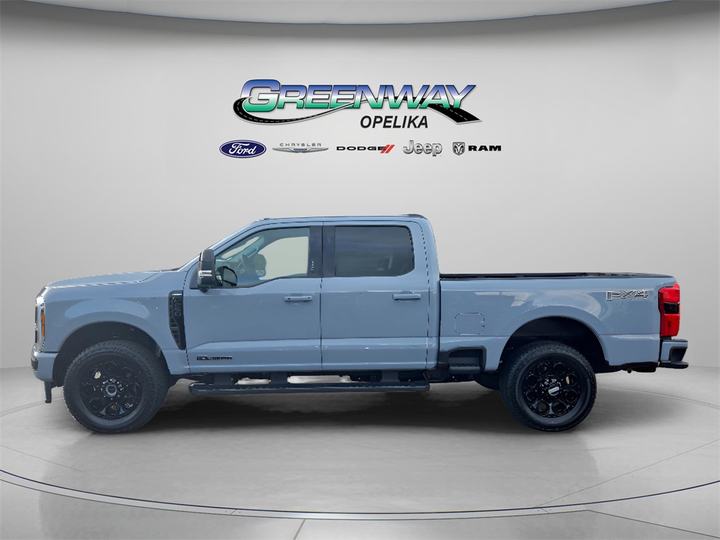 2026 Ford F-250 Lariat photo 2
