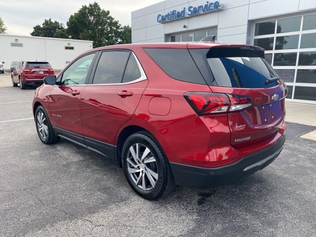 2024 Chevrolet Equinox LT photo 3