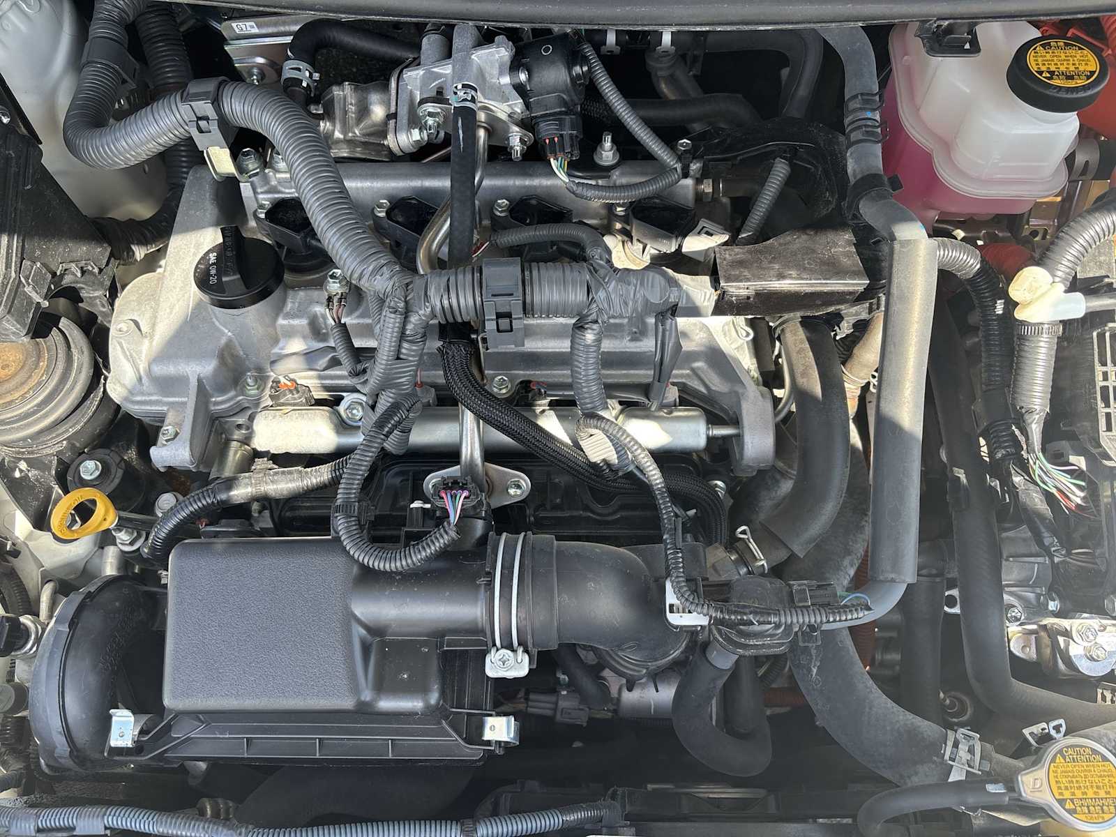 2015 Toyota Prius Four photo 12
