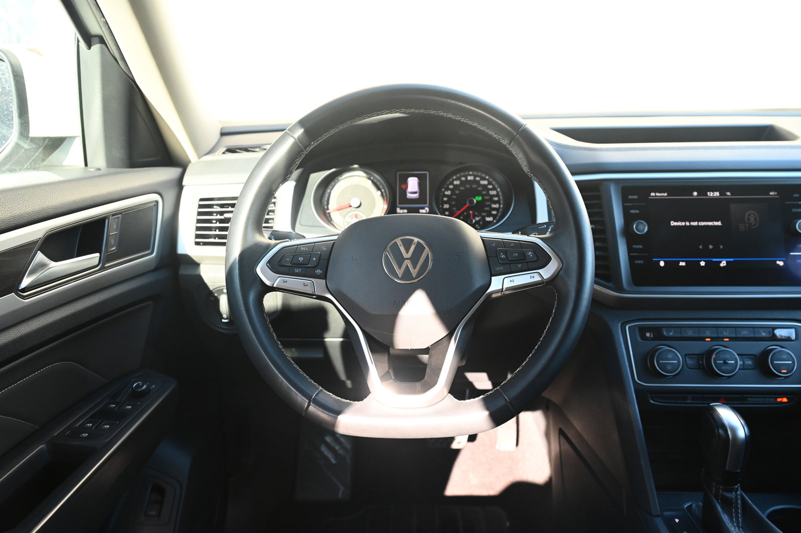 2021 Volkswagen Atlas SE Technology photo 41