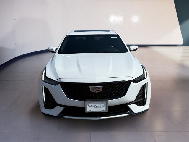 2024 Cadillac CT5 V photo 8