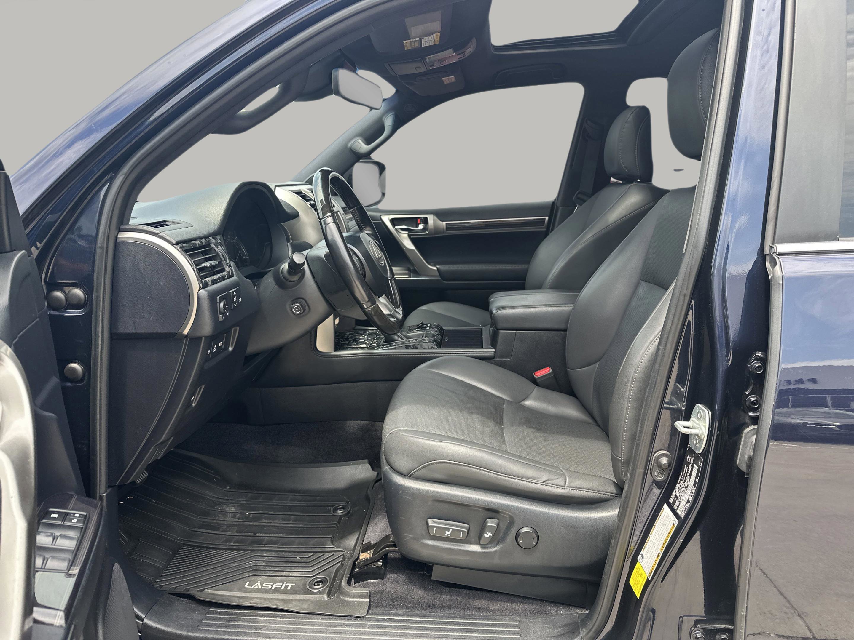 2020 Lexus GX 460 photo 9