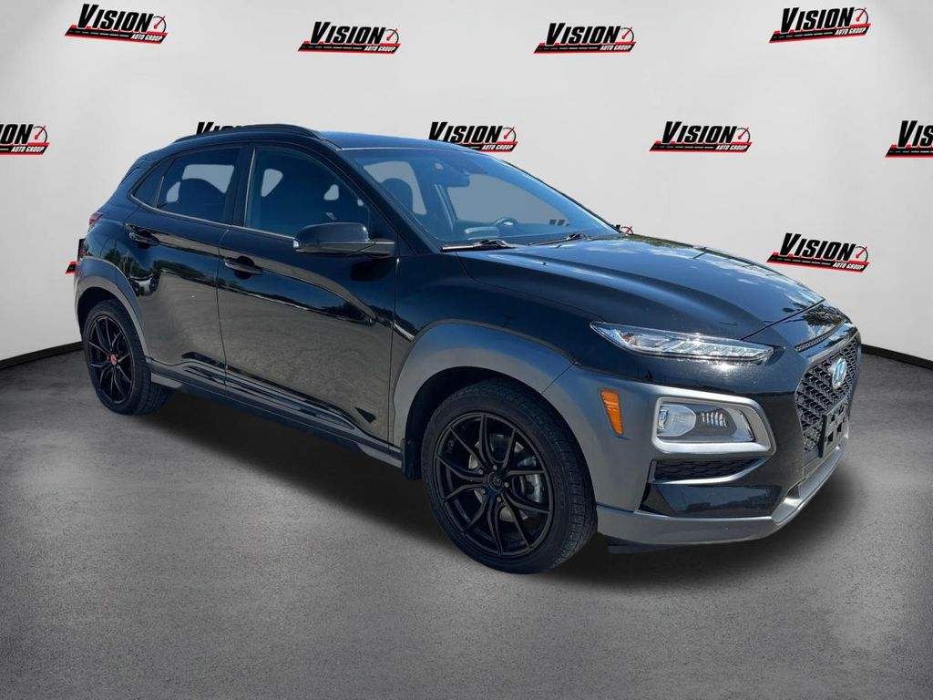 2021 Hyundai Kona SEL Plus photo 3
