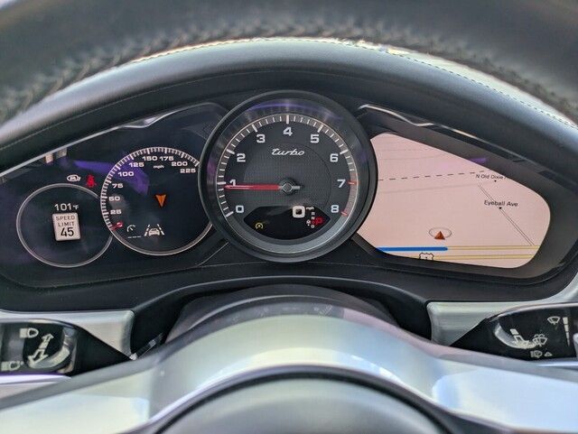 2017 Porsche Panamera Turbo photo 22