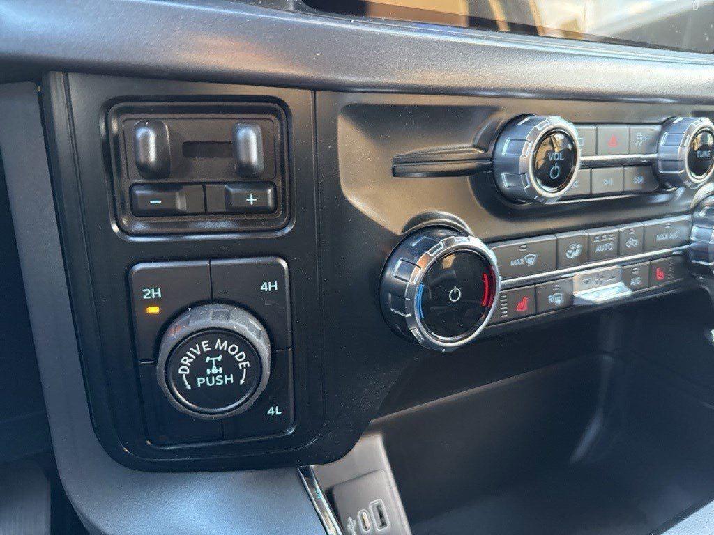 2025 Ford F-150 XLT photo 23