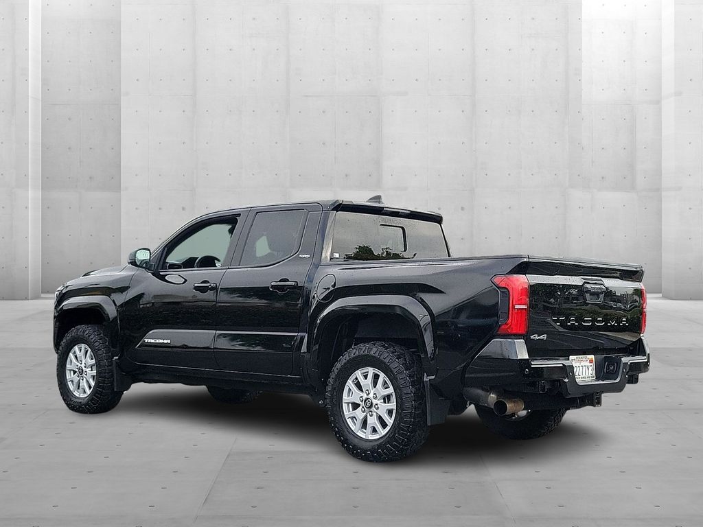 2024 Toyota Tacoma SR5 4x4 photo 2