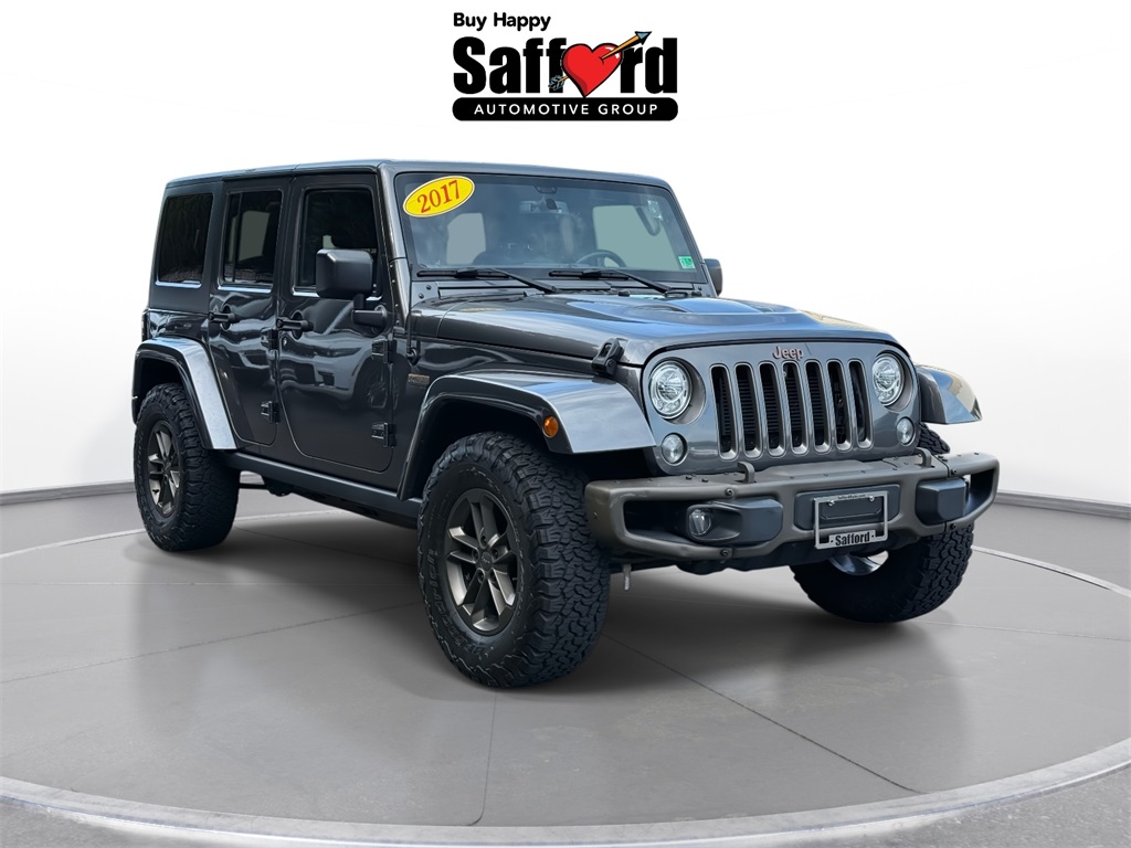 2017 Jeep Wrangler Unlimited Sahara photo 9