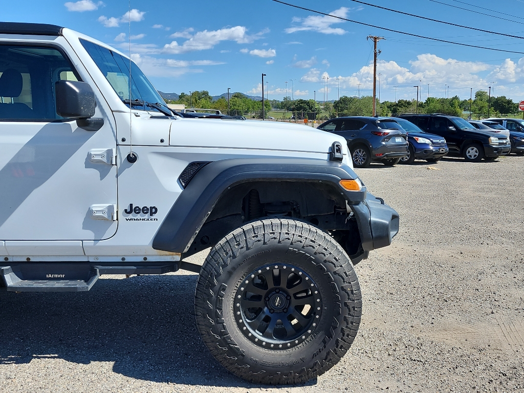 2022 Jeep Wrangler Sport S photo 4