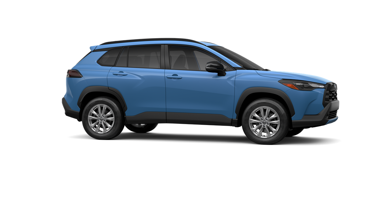 2026 Toyota Corolla Cross LE photo 45