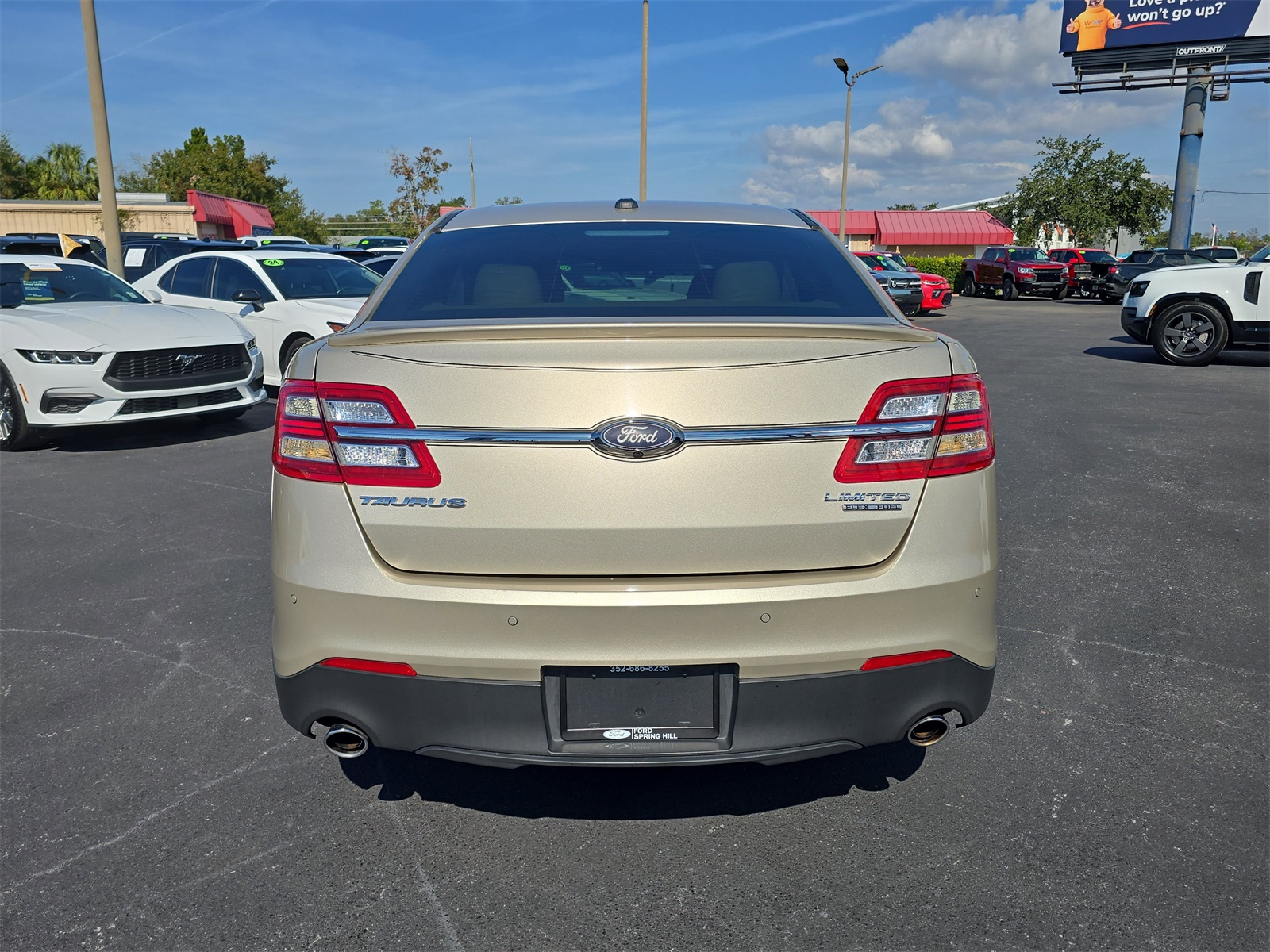 2018 Ford Taurus Limited photo 4