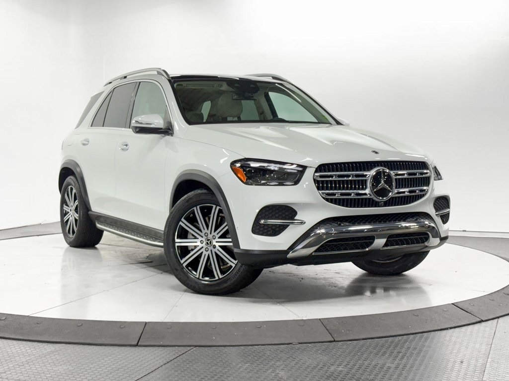 2024 Mercedes-Benz GLE GLE450E's photo
