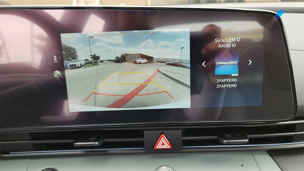2025 Hyundai Elantra Hybrid Limited photo 28