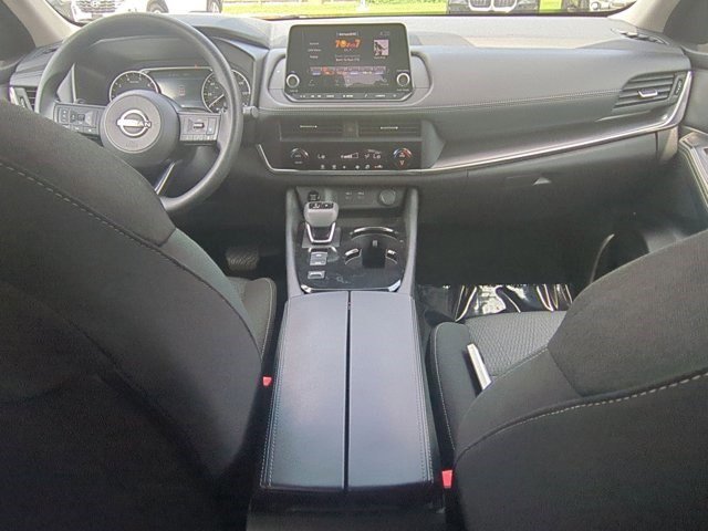 2024 Nissan Rogue SV photo 19