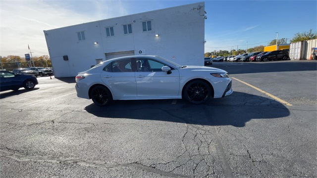 2022 TOYOTA CAMRY XSE AWD - Image 2