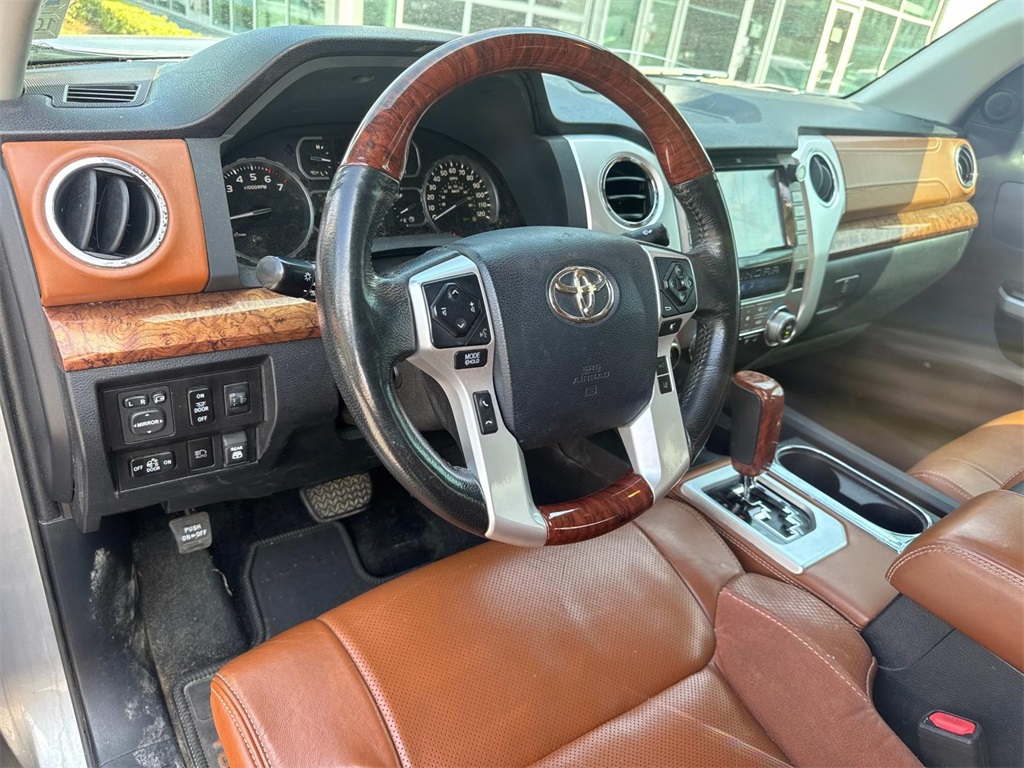 2020 Toyota Tundra Platinum Grade photo 19