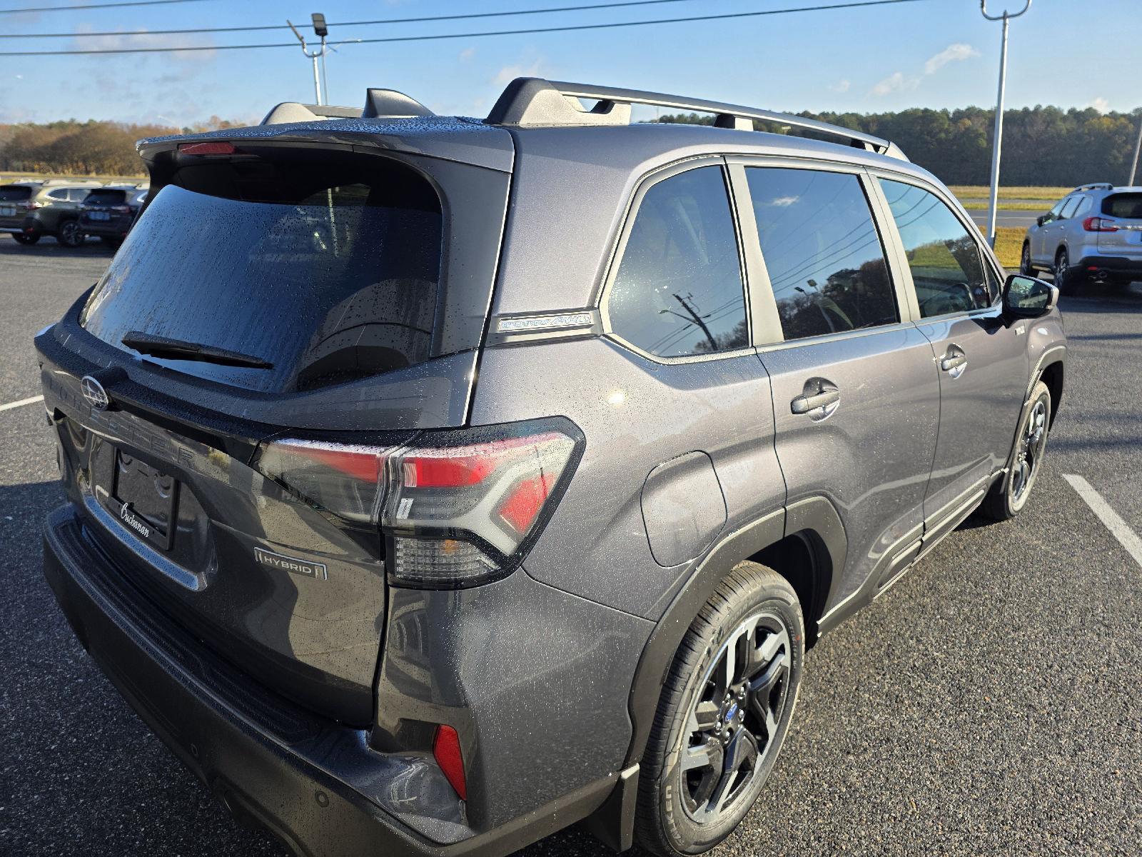 2025 Subaru Forester Limited photo 4