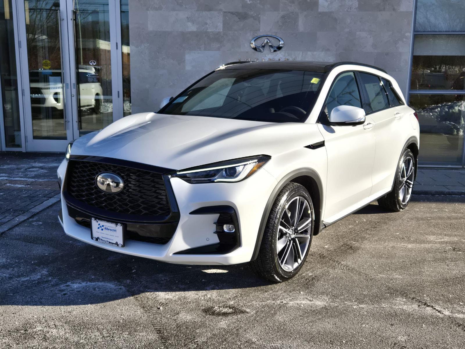 2025 INFINITI QX50 Sport's photo